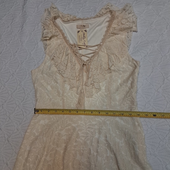 Ryu Cream Lace High Low Dress Size S - Picture 16 of 16